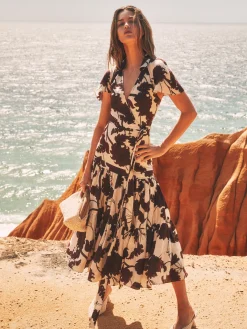 Avanna Dress