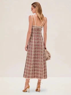 Bronzen Dress